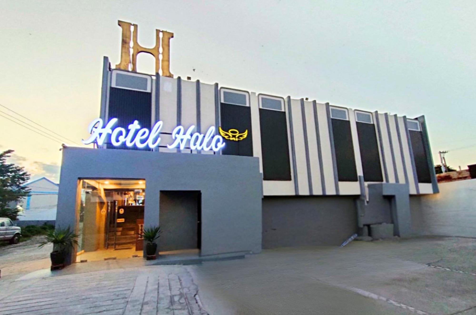 Hotel Halo Angeles City Esterno foto